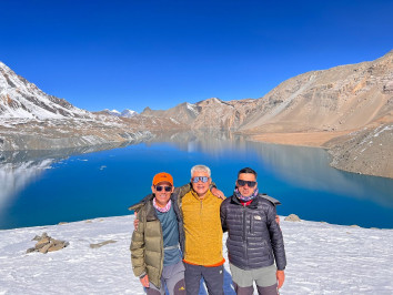 Trekking in Nepal Without a Guide: A Solo Adventure Amidst the Himalayas